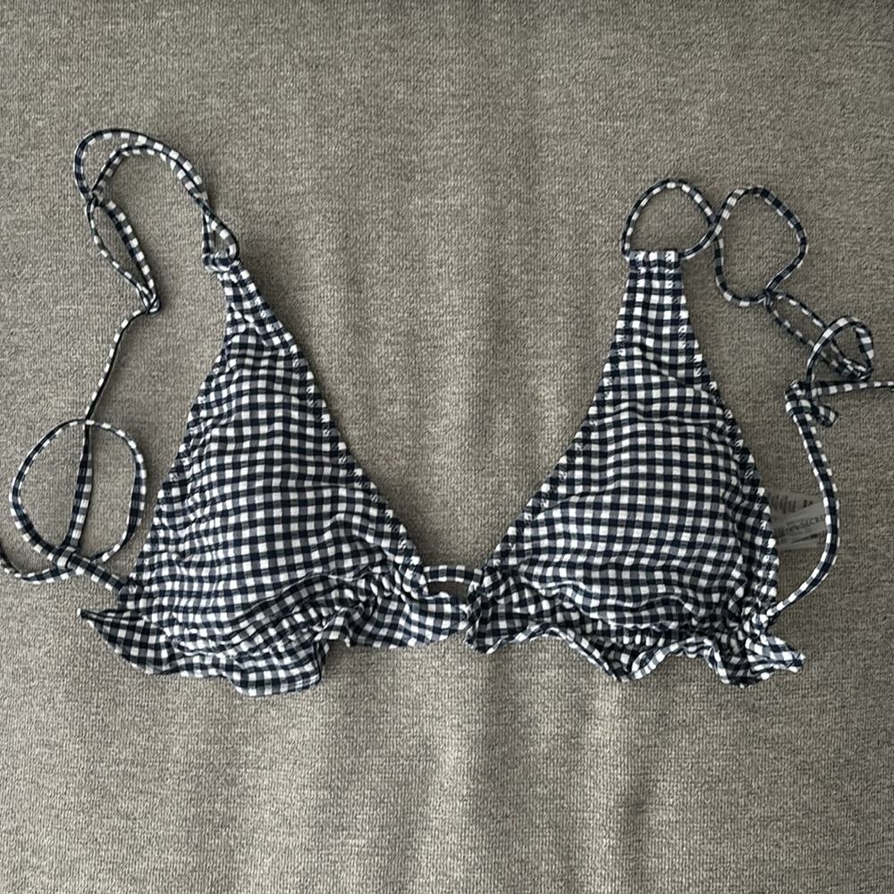 Victoria’s Secret Navy blue and white striped bikini set! - Picture 5 of 7